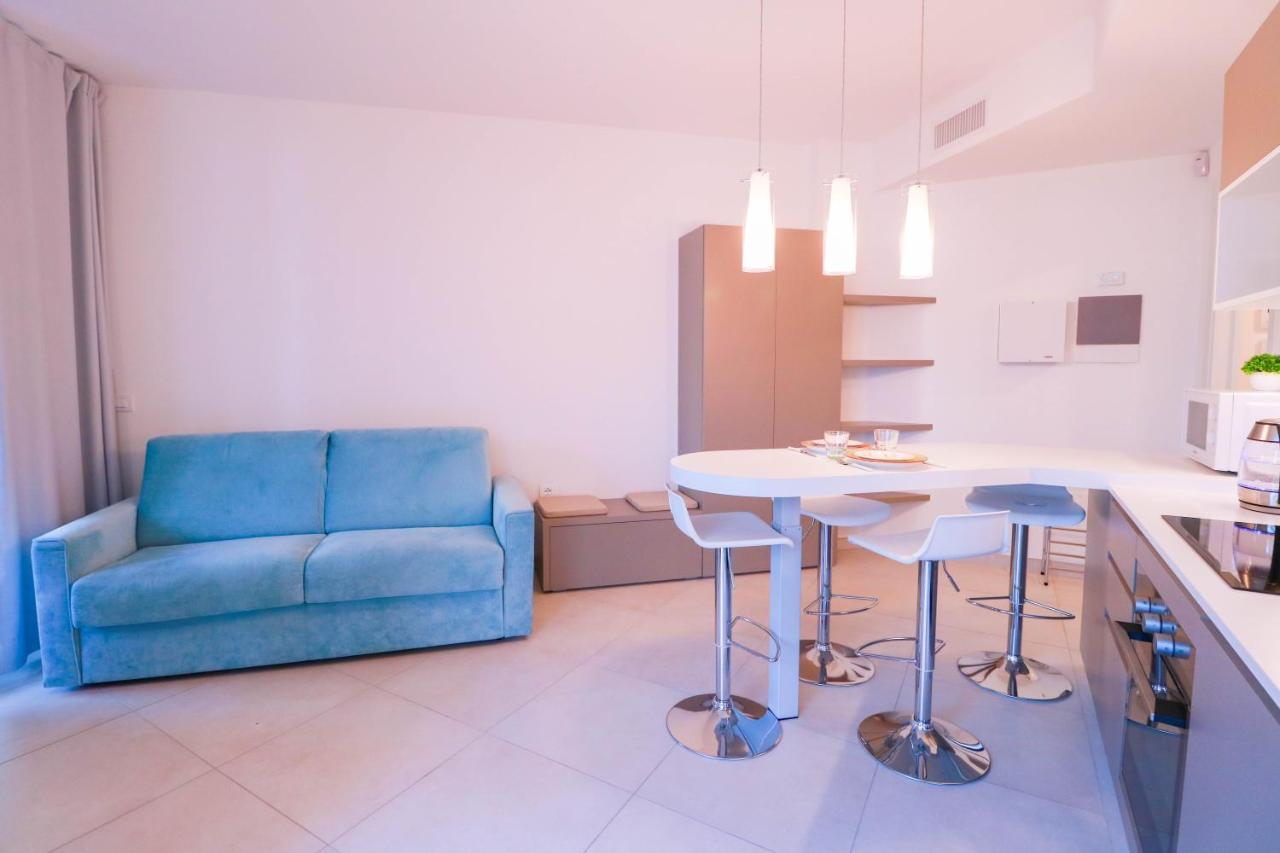 H11 Luxury 9A - Porto - Piscina - Jacuzzi Apartamento Santo Stefano al Mare Exterior foto