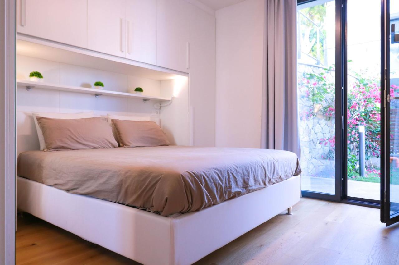 H11 Luxury 9A - Porto - Piscina - Jacuzzi Apartamento Santo Stefano al Mare Exterior foto