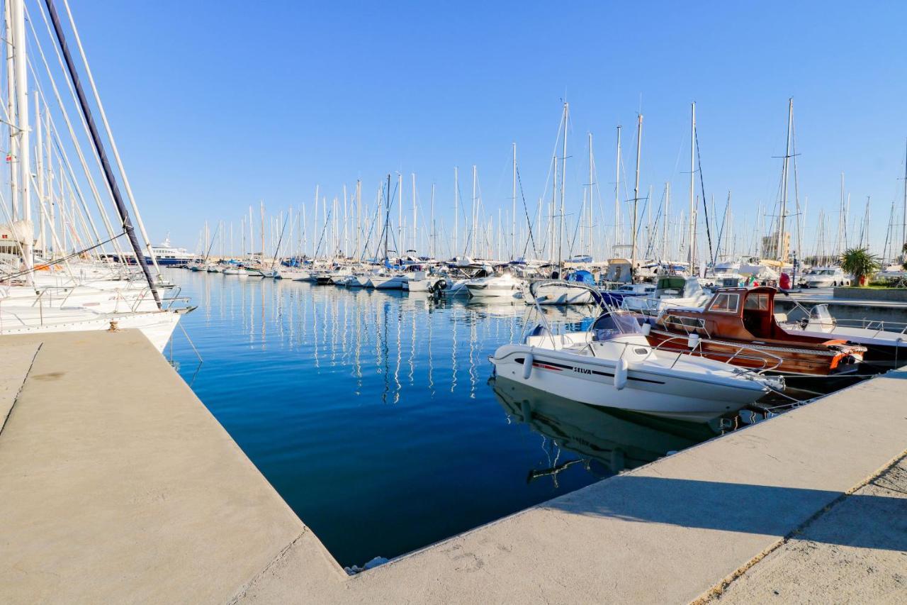 H11 Luxury 9A - Porto - Piscina - Jacuzzi Apartamento Santo Stefano al Mare Exterior foto